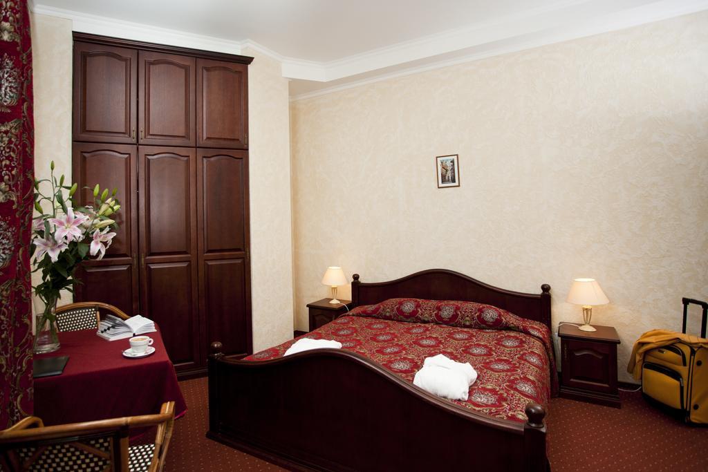 Boutique Hotel Monte Kristo Riga Luaran gambar