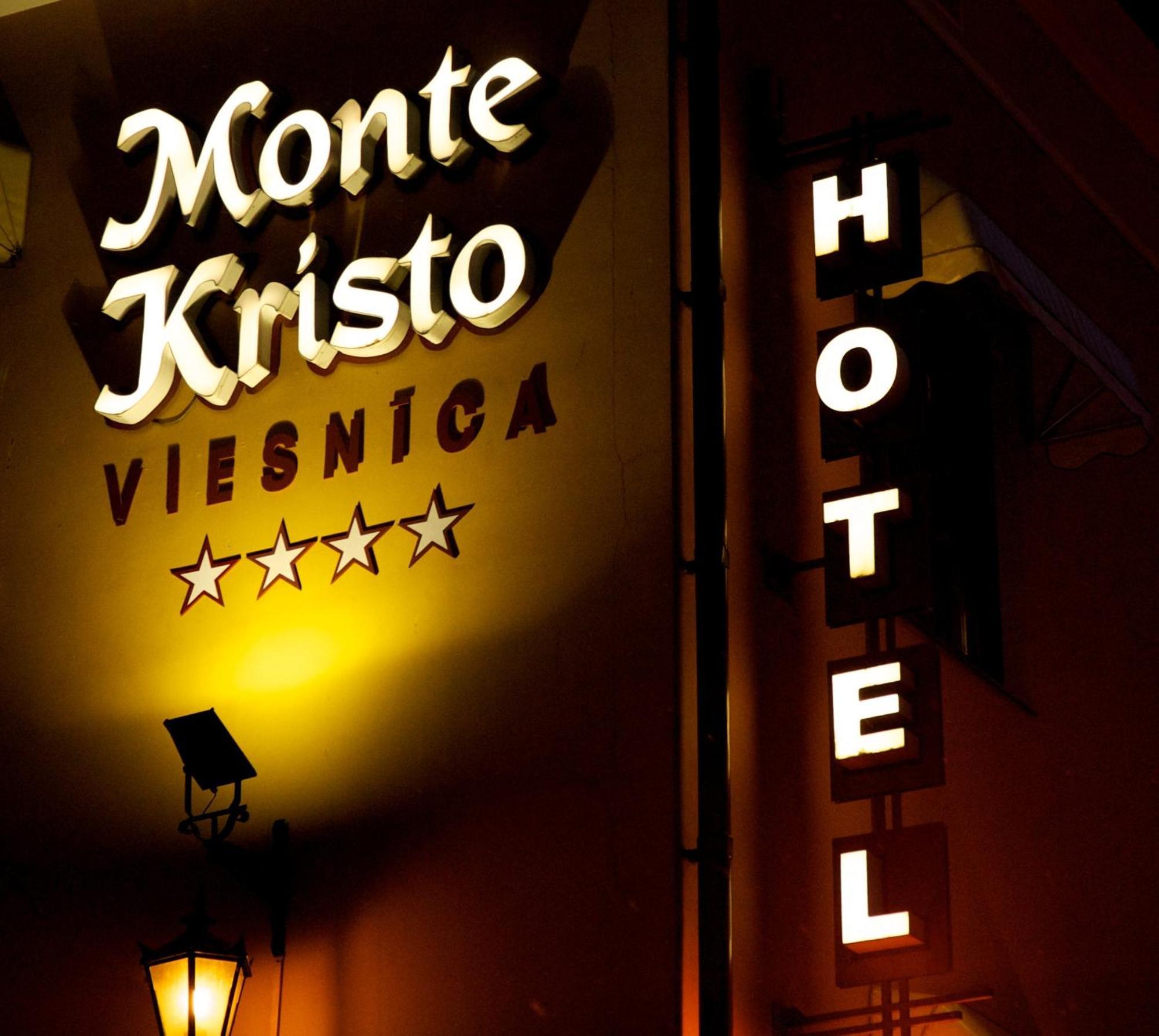Boutique Hotel Monte Kristo Riga Luaran gambar